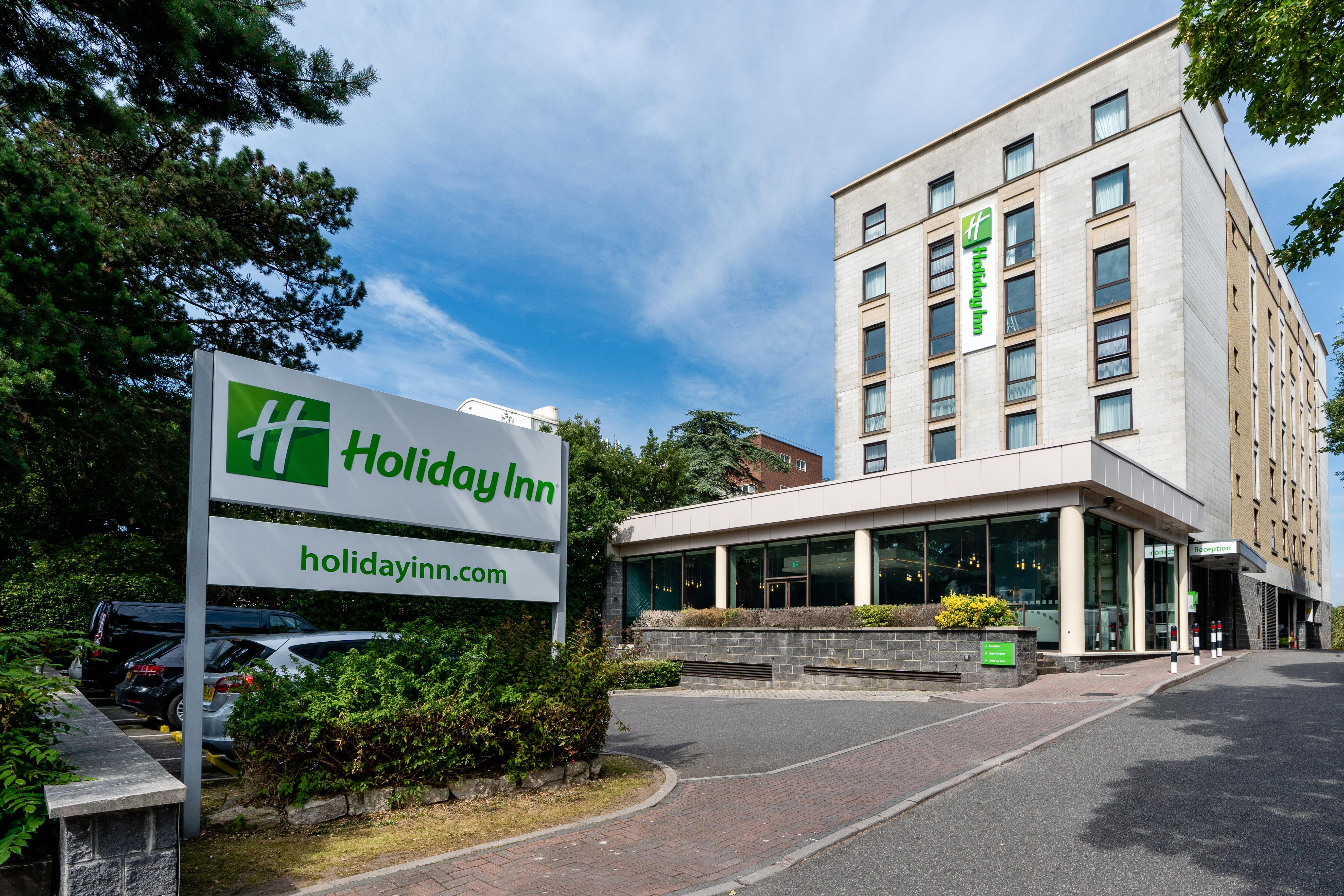 Holiday Inn Bournemouth By Ihg Bagian luar foto