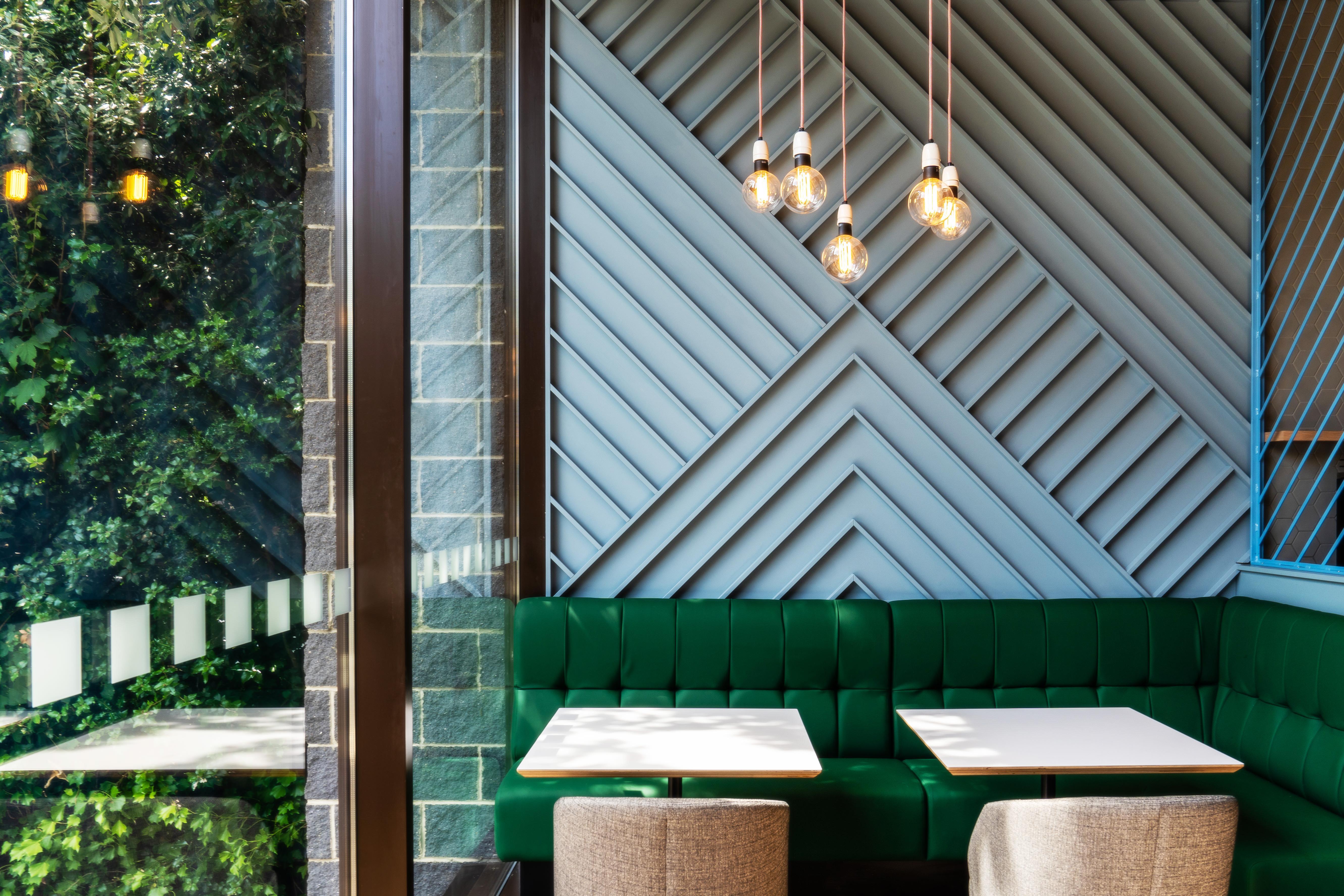 Holiday Inn Bournemouth By Ihg Bagian luar foto